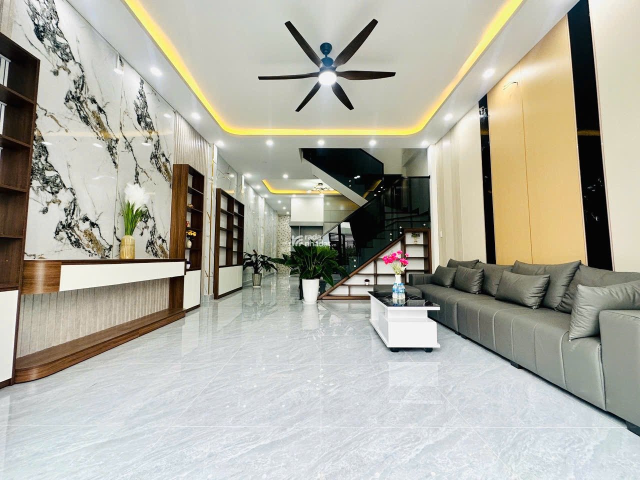 Bán 1 cặp nhà phố giáp hóc môn, đường sắp lên nhựa, 4PN, SHR hoàn công