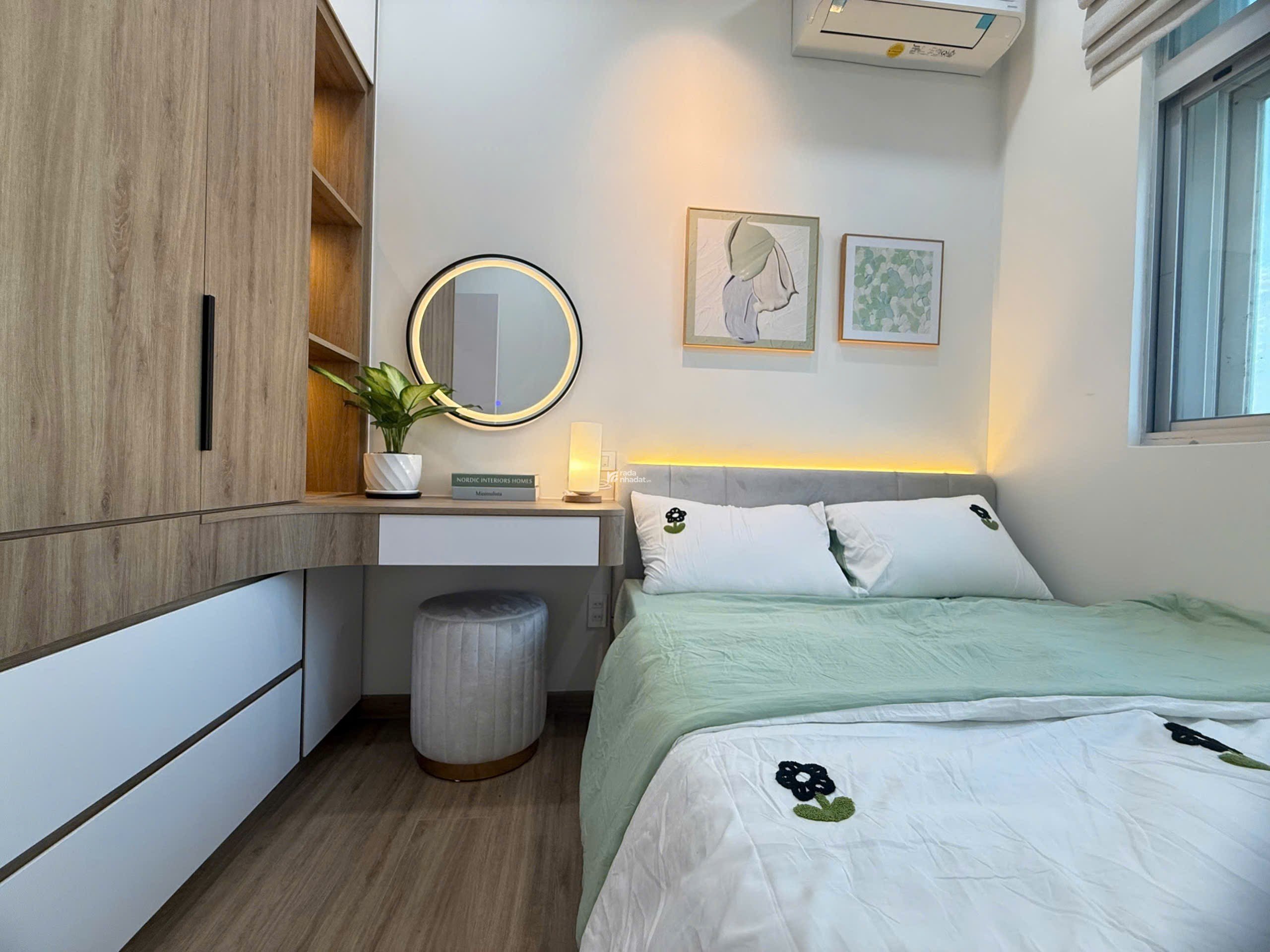 Bán nhanh căn hộ duplex sky garden 1, PMH, Q7, DT 141m2, tk 5PN nhà mới đẹp, giá chỉ 8,9 tỷ 