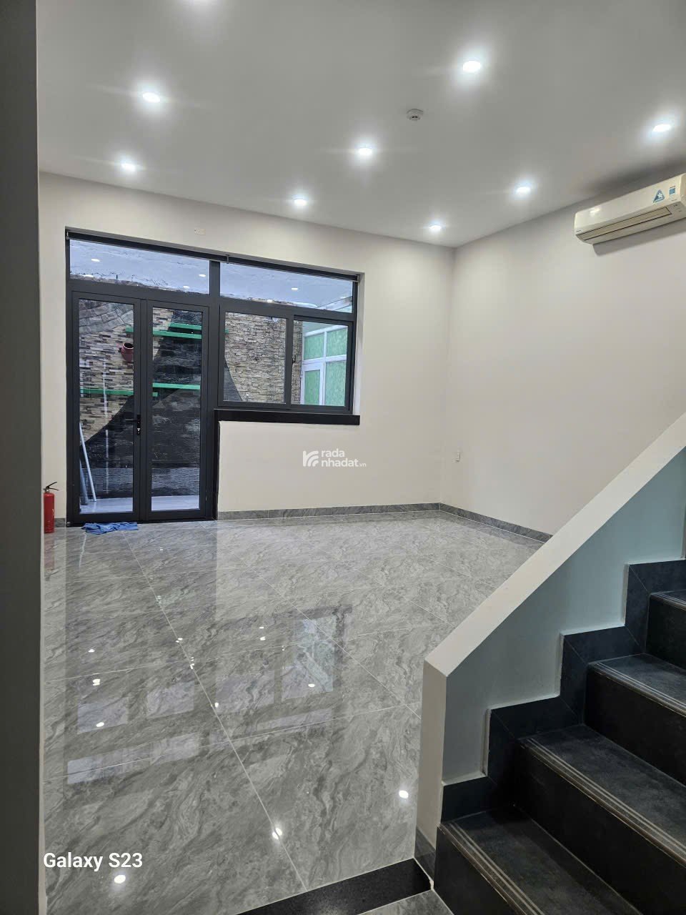 VP. Căn hộ DV cao cấp. Thang máy. Khu vực An ninh. Thuận tiện đi lại