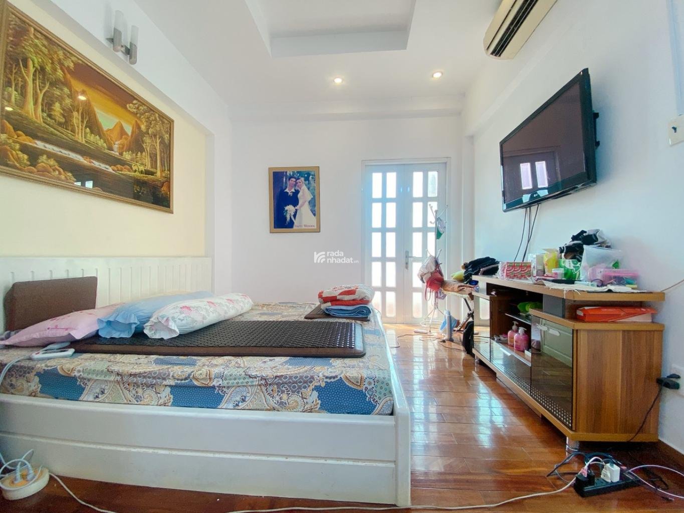 QUẬN 10 - NGAY NHÀ HÁT HÒA BÌNH - BA THÁNG HAI - HXH SÁT MT - CĂN GÓC 3 MẶT THOÁNG - 4 TẦNG