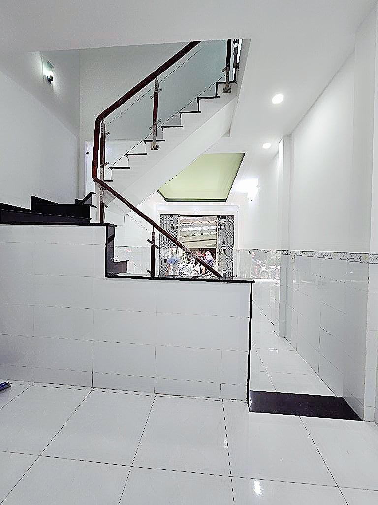 Bán nhà đường tân kỳ tân quý bình hưng hoà