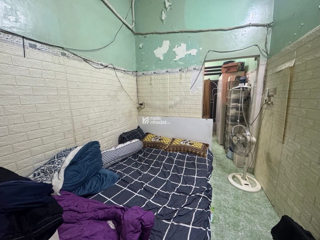 HẺM XE HƠI SÁT NHÀ. ĐINH TIÊN HOÀNG, BÌNH THẠNH, 28M2 TIỆN XÂY MỚI, GIẢM 550TR CHỈ 3.6T