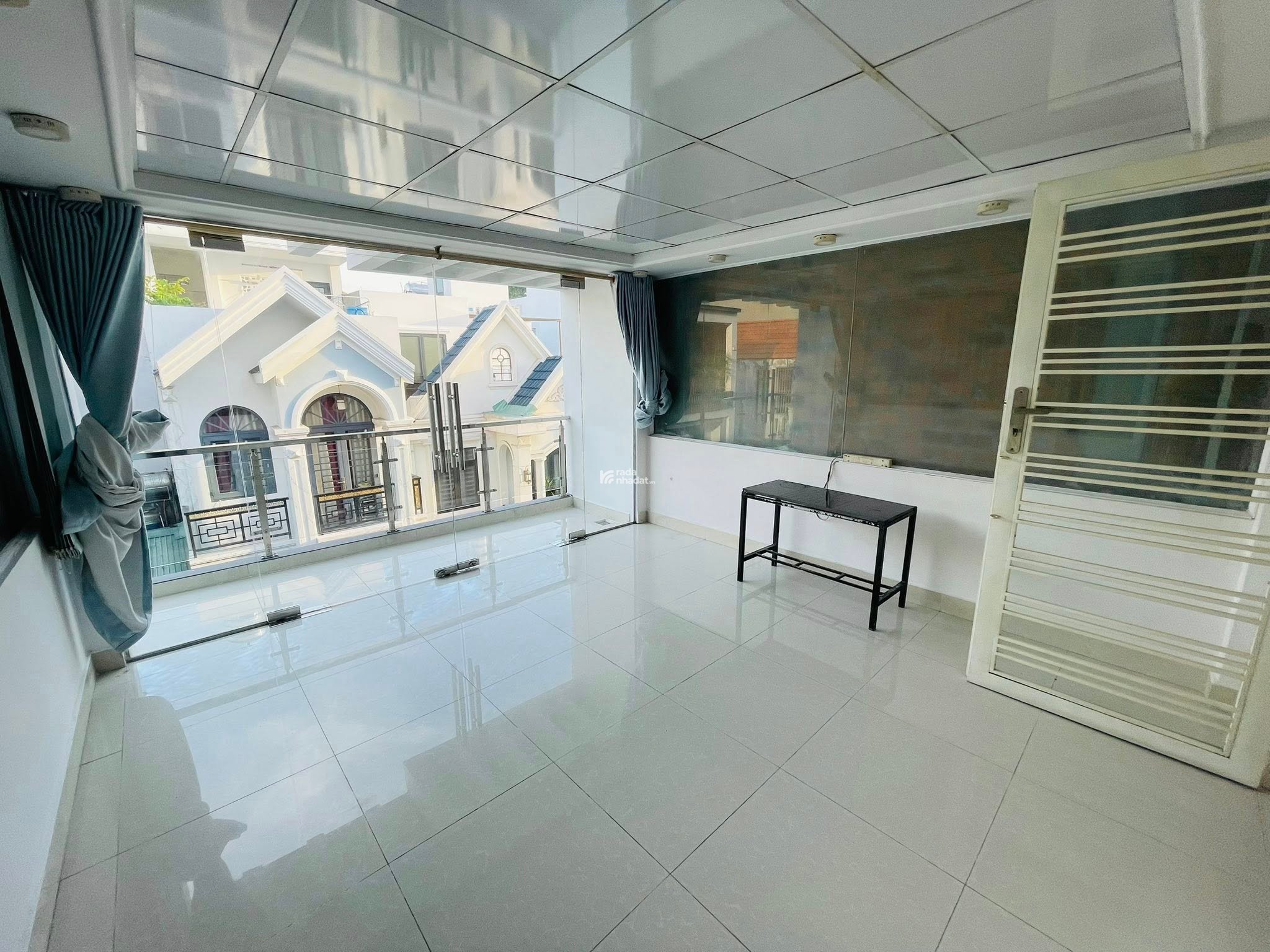 Bán nhà 401/16 Lê Văn Thọ P.9 GV, Dt 4x12m, 1 trệt 3 lầu ST. Giá 7,6 tỷ