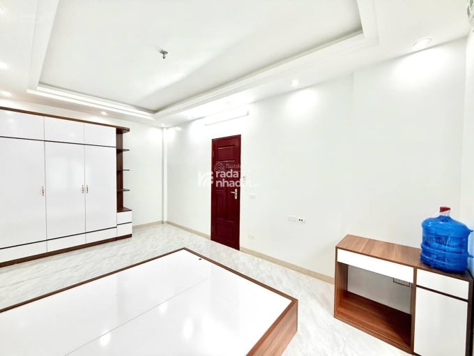 Chính chủ cần bán gấp căn nhà 2 tầng đẹp, vị trí hẻm rộng 1 trục giá chỉ hơn 3 tỷ 