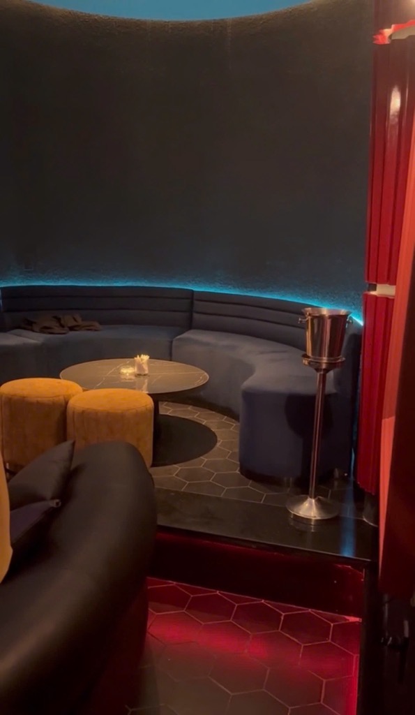 HÀNG HIẾM - MẶT TIỀN SIÊU VIP QUẬN 1 - NGANG LỚN HƠN 10m - 224M2 - SỔ VUÔNG NHƯ TỪ A4
