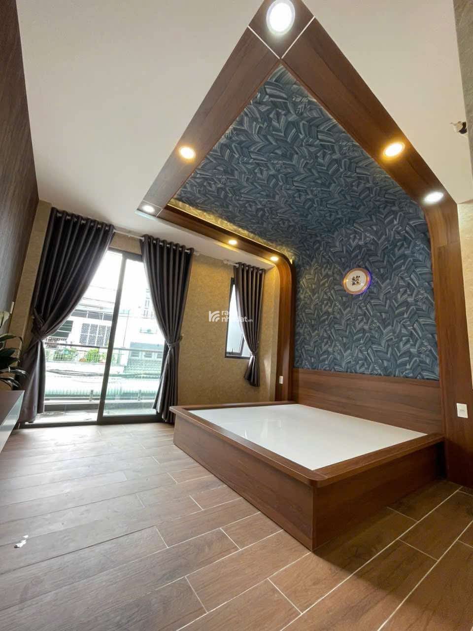 SIÊU PHẨM MTKD 4 TẦNG MỚI Ở NGAY TÂN PHÚ - NGAY TRẦN THỦ ĐỘ GIÁP KHU HỌ LÊ VÀ NGUYỄN SƠN