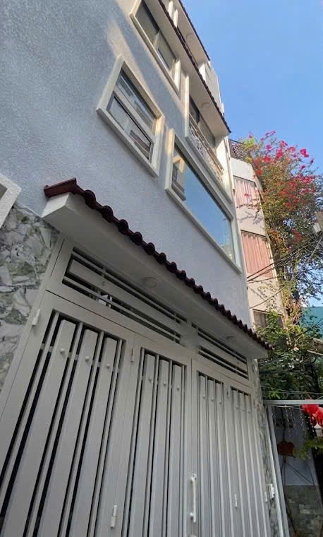 Bán nhà Trần Quang Diệu , QUẬN 3 - 6 x 8.6m (54 m2) - 8.2 tỷ
