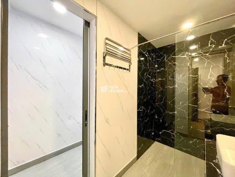 Bán nhanh căn hộ cao cấp Hà Đô, Nguyễn Văn Công Gò Vấp/ dt 70m2/ giá chỉ 3 tỷ 6/ sô hồng trao tay