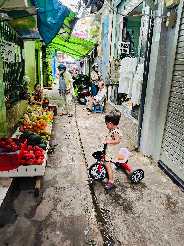 MẶT TIỀN KINH DOANH CHỢ TÂN QUY - TRUNG TÂM QUẬN 7 - 5mX6.5m - ĐANG CHO THUÊ 12 TRIỆU/Th - CHỈ 5.5