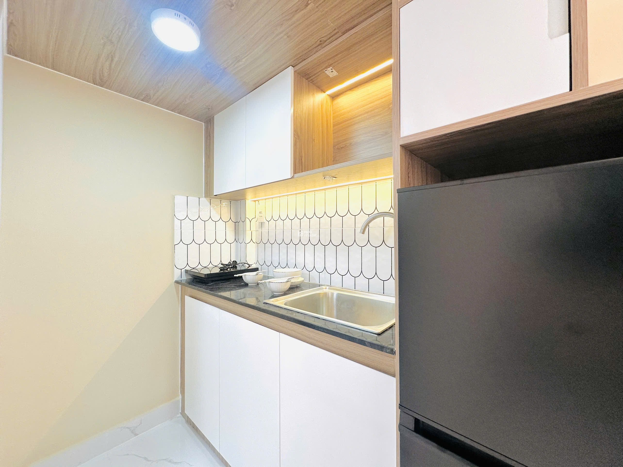 CHDV MỚI XÂY FULL NỘI THẤT GIÁ RẺ NGAY NGUYỄN ẢNH THỦ  