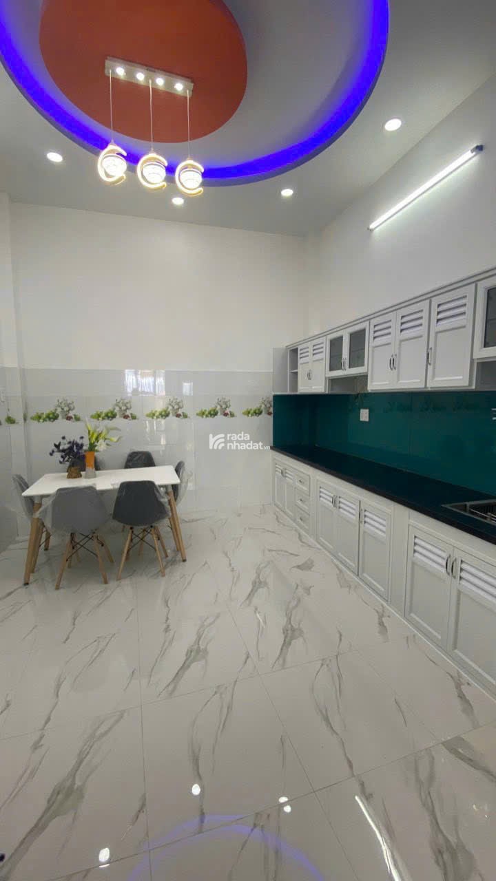 Bán nhà Hxh 5m đường Gò Dầu. Q Tân Phú. DT: 4x15m . Giá: 6,350 Tỷ