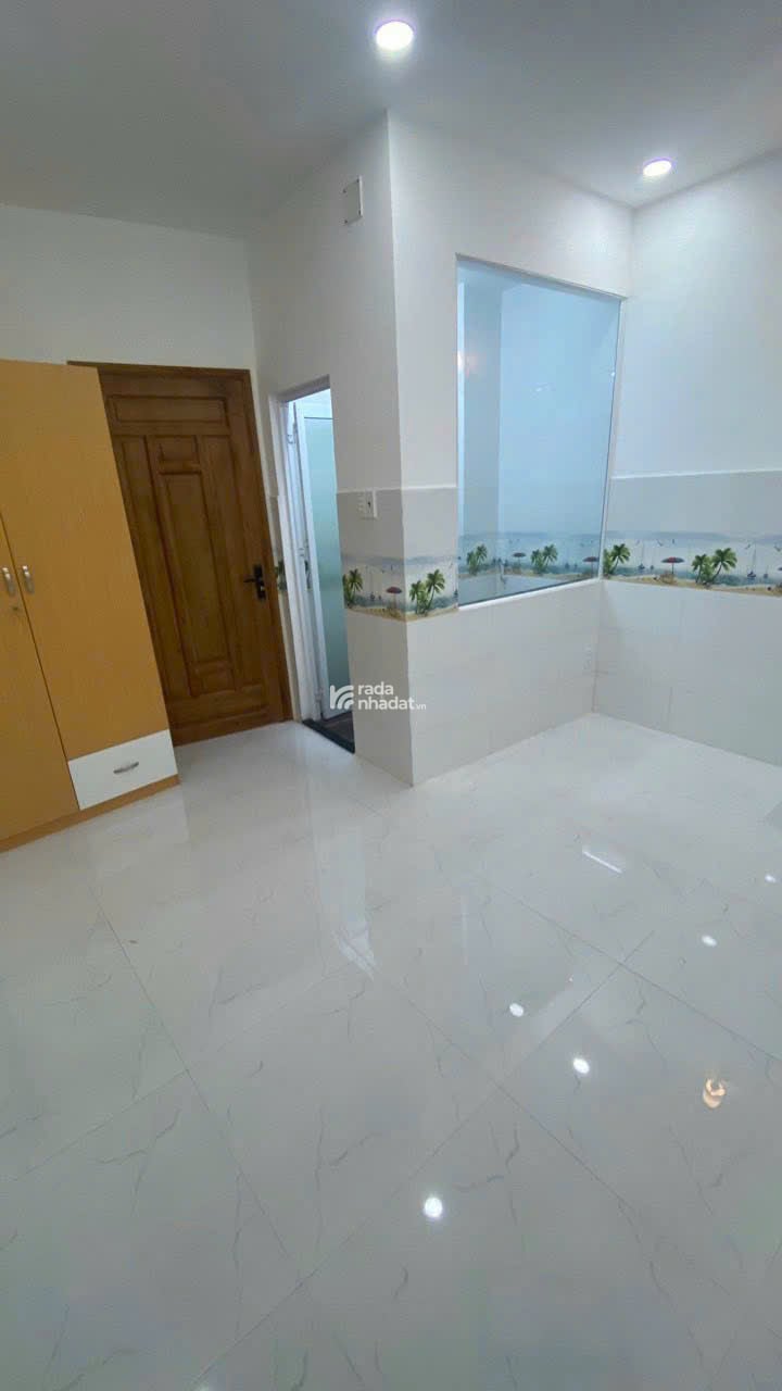 Bán nhà Hxh 5m đường Gò Dầu. Q Tân Phú. DT: 4x15m . Giá: 6,350 Tỷ