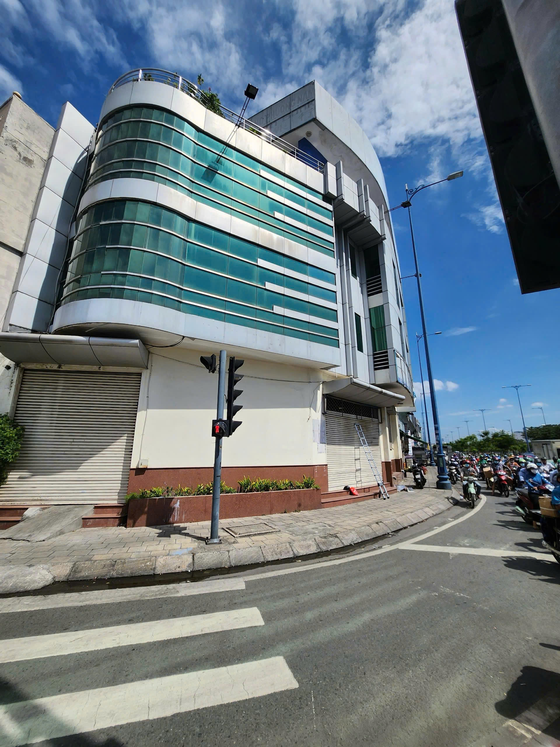 Bán nhà góc 2 mặt tiền Võ Văn Kiệt Quận 6  Nhận diện thương hiệu mạnh Giá 49 tỷ