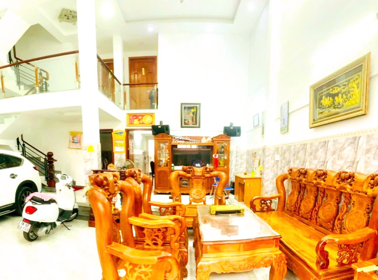 MẶT TIỀN KDOANH 4 TẦNG 8x 20M - LÊ VĂN QUỚI - NHỈNH 11T
