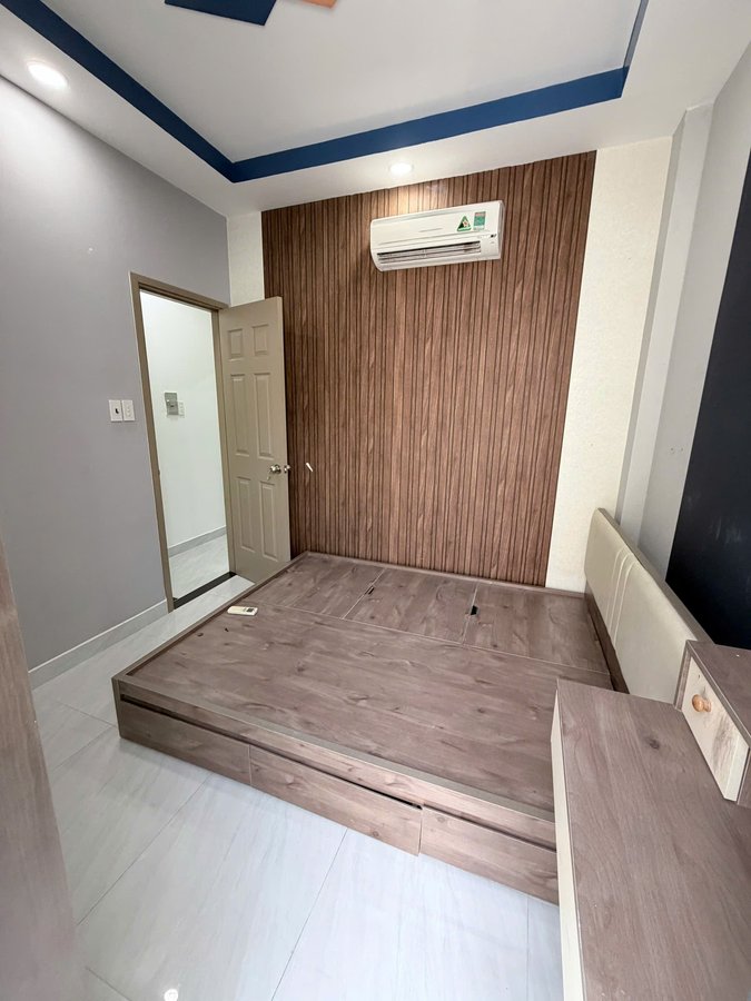 NHÀ 2 TẦNG - HXH - GIÁ TỐT - VÀO Ở LIỀN