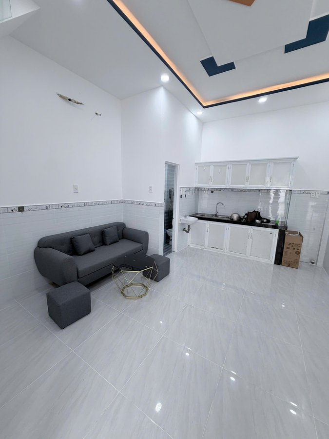 NHÀ 2 TẦNG - HXH - GIÁ TỐT - VÀO Ở LIỀN