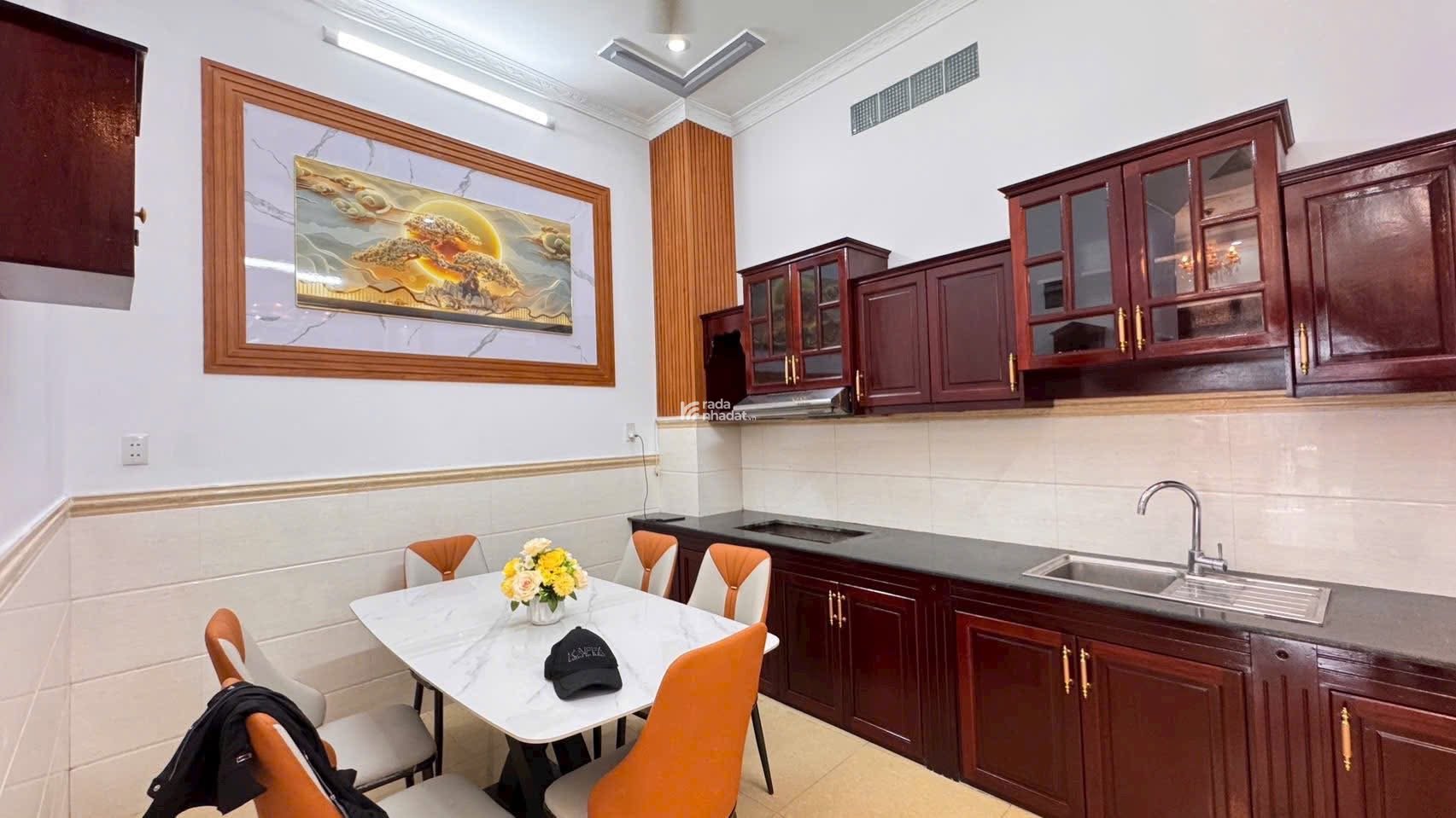 Cực hiếm khu vực quận 7, Diện tích khủng ngang 4m, Mặt tiền hẻm ô tô, chỉ 2 tỷ 590 thương lượng  