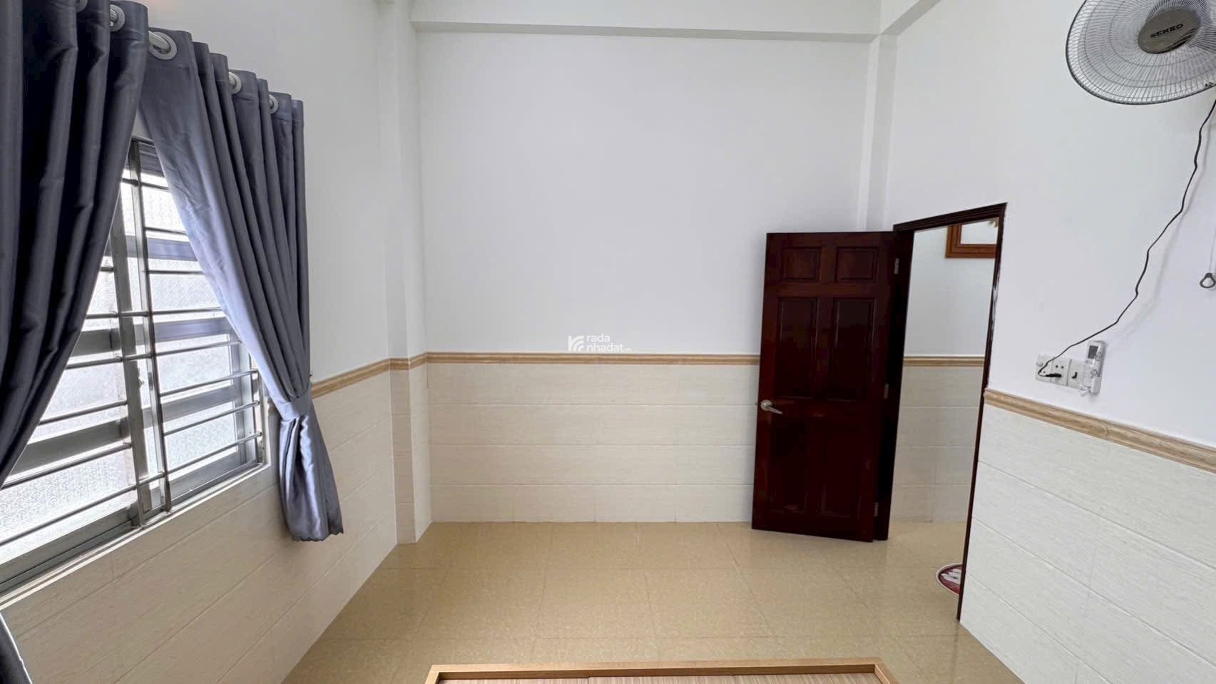 Cực hiếm khu vực quận 7, Diện tích khủng ngang 4m, Mặt tiền hẻm ô tô, chỉ 2 tỷ 590 thương lượng  