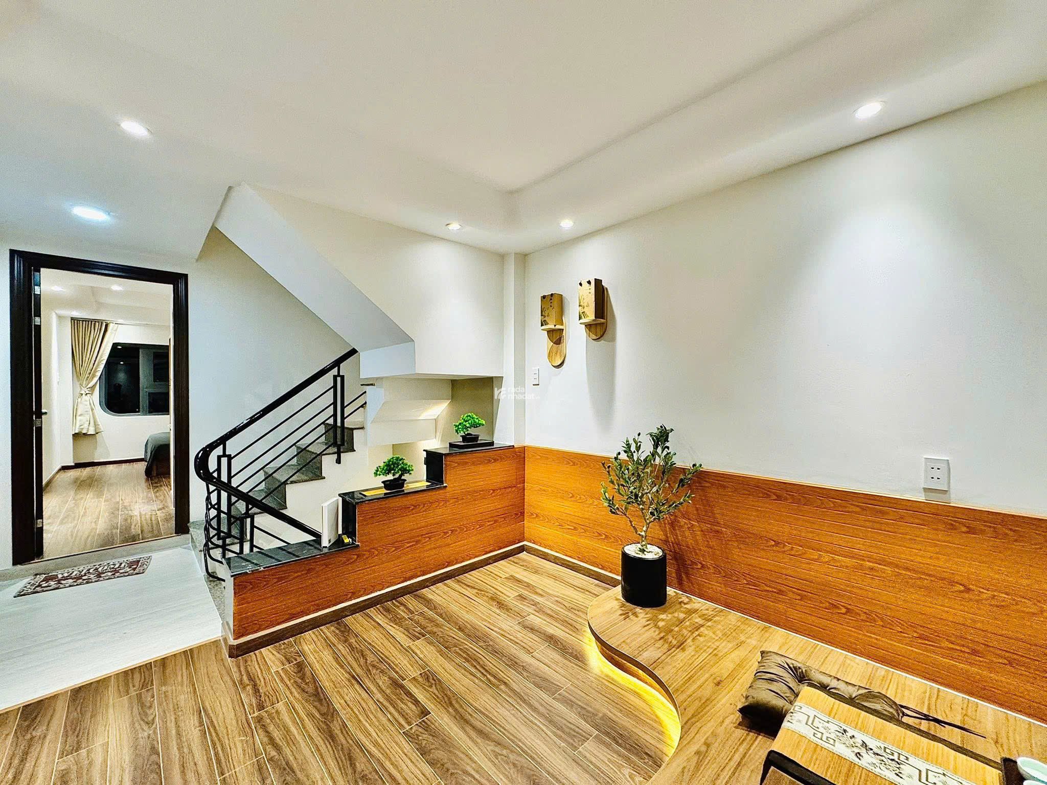 Sở hữu ngay căn nhà Trần Quốc Thảo, Quận 3, 48m2 nhỉnh 5 tỷ 890, sổ hồng riêng chính chủ