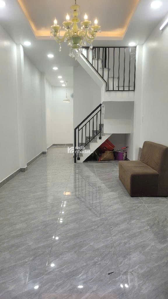 BÁN CĂN NHÀ ĐẸP - BÌNH TÂN - GIÁP AEONMAL TÂN PHÚ - HXH - 2 TẦNG - CHỈ 3 TỶ 500