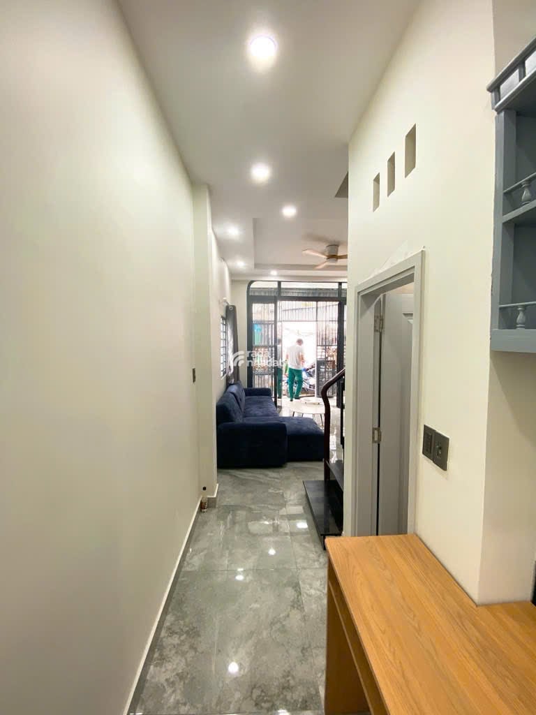 Nhà đẹp hẻm 4M sát Mặt tiền Trần Xuân Soạn -4*10 - full nội thất - nhỉnh 4T TL