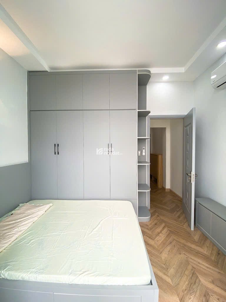 Nhà đẹp hẻm 4M sát Mặt tiền Trần Xuân Soạn -4*10 - full nội thất - nhỉnh 4T TL