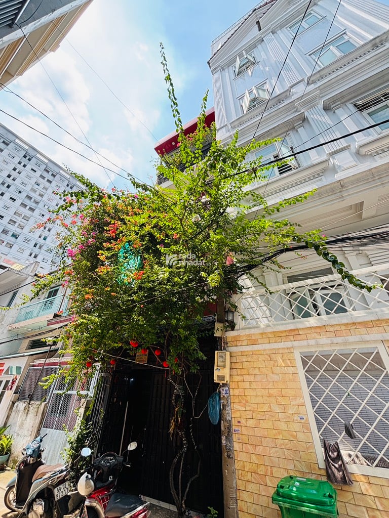 HXH - 4 TẦNG BTCT - XÂY TÂM HUYẾT - CHỦ NHIỆT BÁN - NGAY ĐẦM SEN 