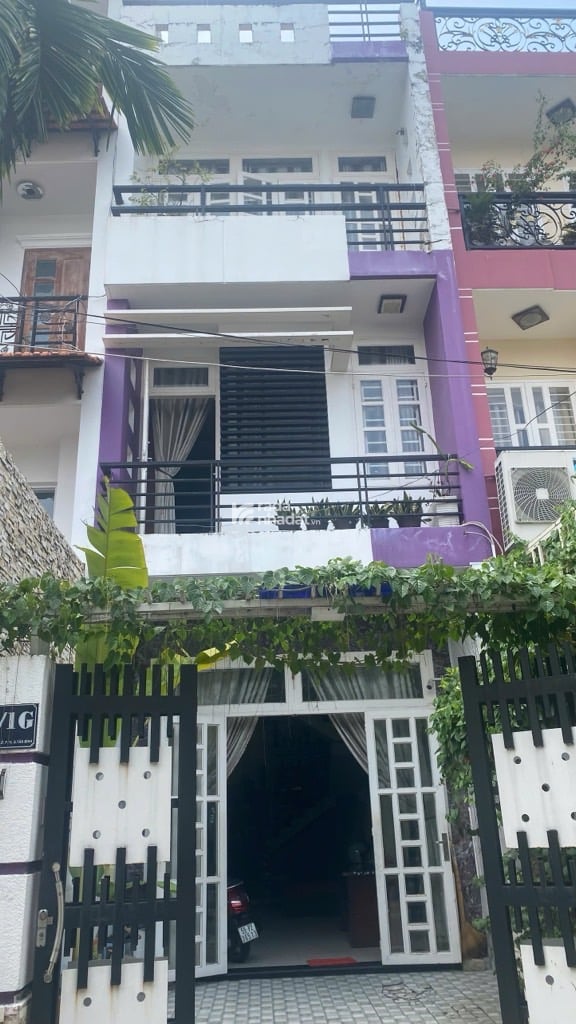 NHÀ 4 TẦNG - OTO NGỦ TRONG NHÀ - DỆN TÍCH: 90m2 SỔ VUÔNG A4 - NHỈNH 100Tr/m2 