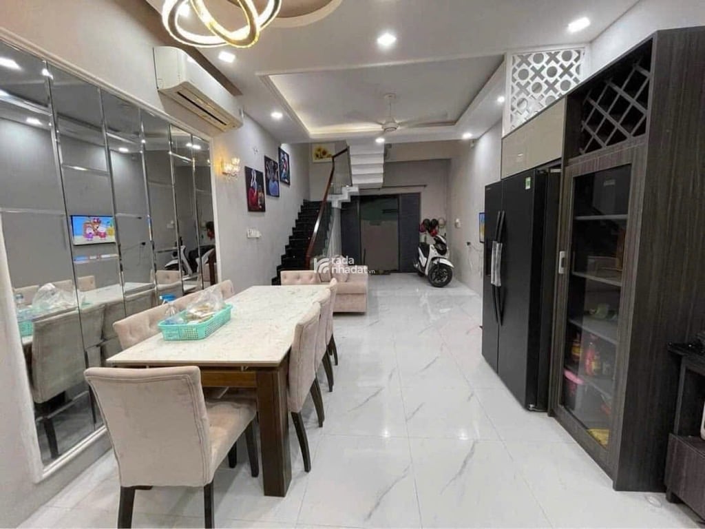 Bán nhà đường số (xe hơi gần cửa); 56m2; 2 tầng; 3PN; thu nhập 14tr/tháng; sổ hồng