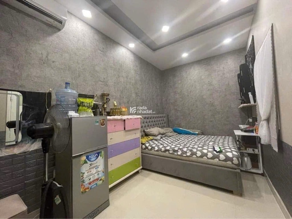Bán nhà đường số (xe hơi gần cửa); 56m2; 2 tầng; 3PN; thu nhập 14tr/tháng; sổ hồng