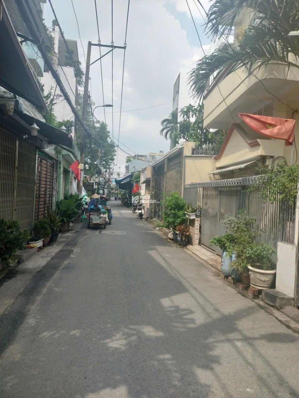 Hxh 5m Âu Cơ, 70m2, nở hậu 4.6m, 5 tầng 3PN kiên cố, chỉ 10.2 tỷ, về ở ngay