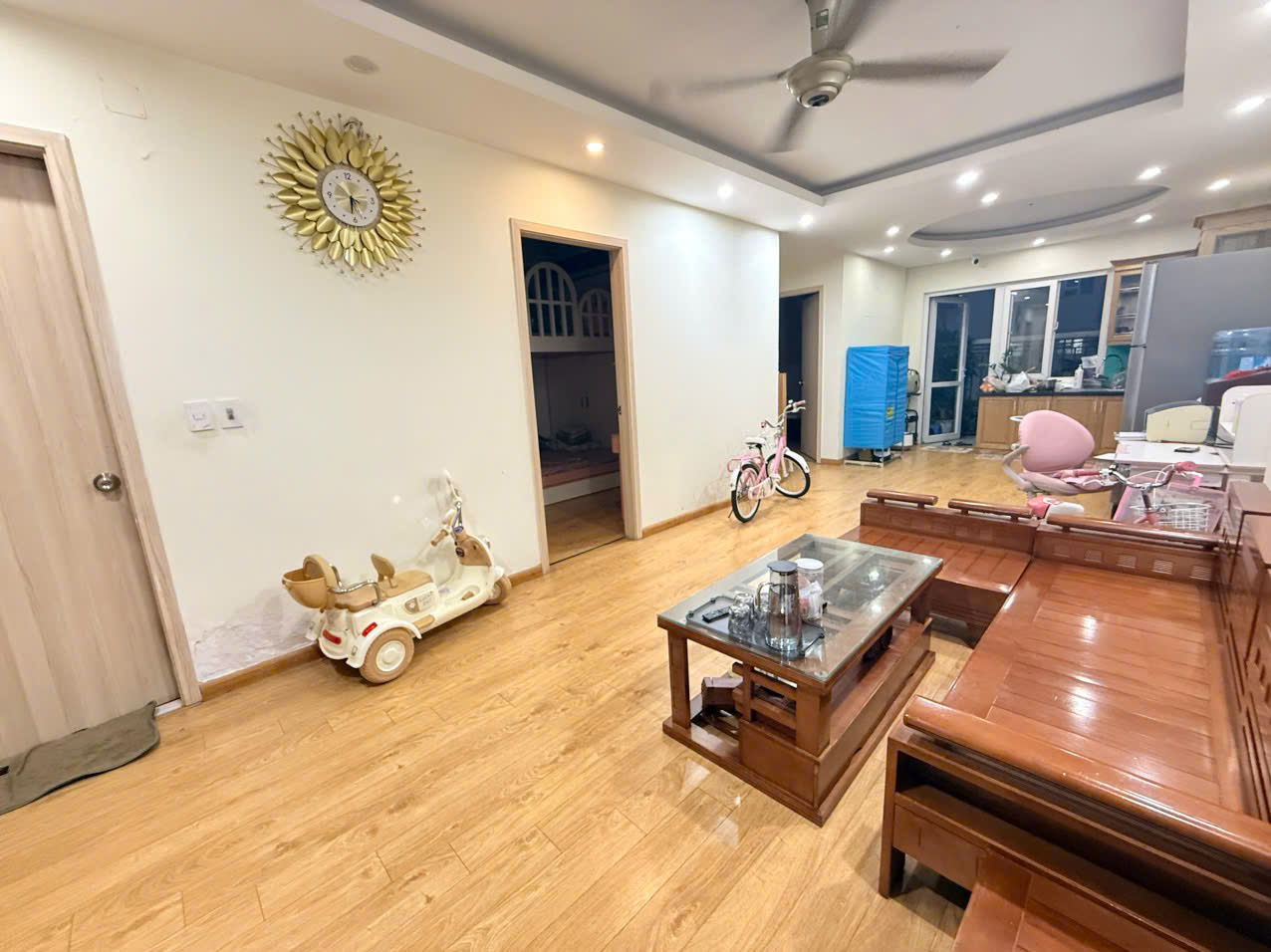Bán căn hộ 2 ngủ full nội thất KĐT Thanh Hà Cienco 5 Giá 3 Tỷ, Hỗ Trợ Vay 70%