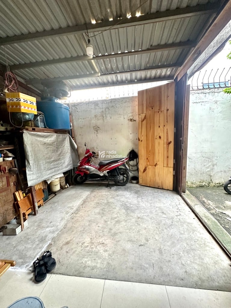 BÁN NHÀ HẺM KIA MORNING, SÁT MẶT TIỀN NGAY CHỢ HIỆP BÌNH PHƯỚC, 4,3X13 CHỈ 4 TỶ.