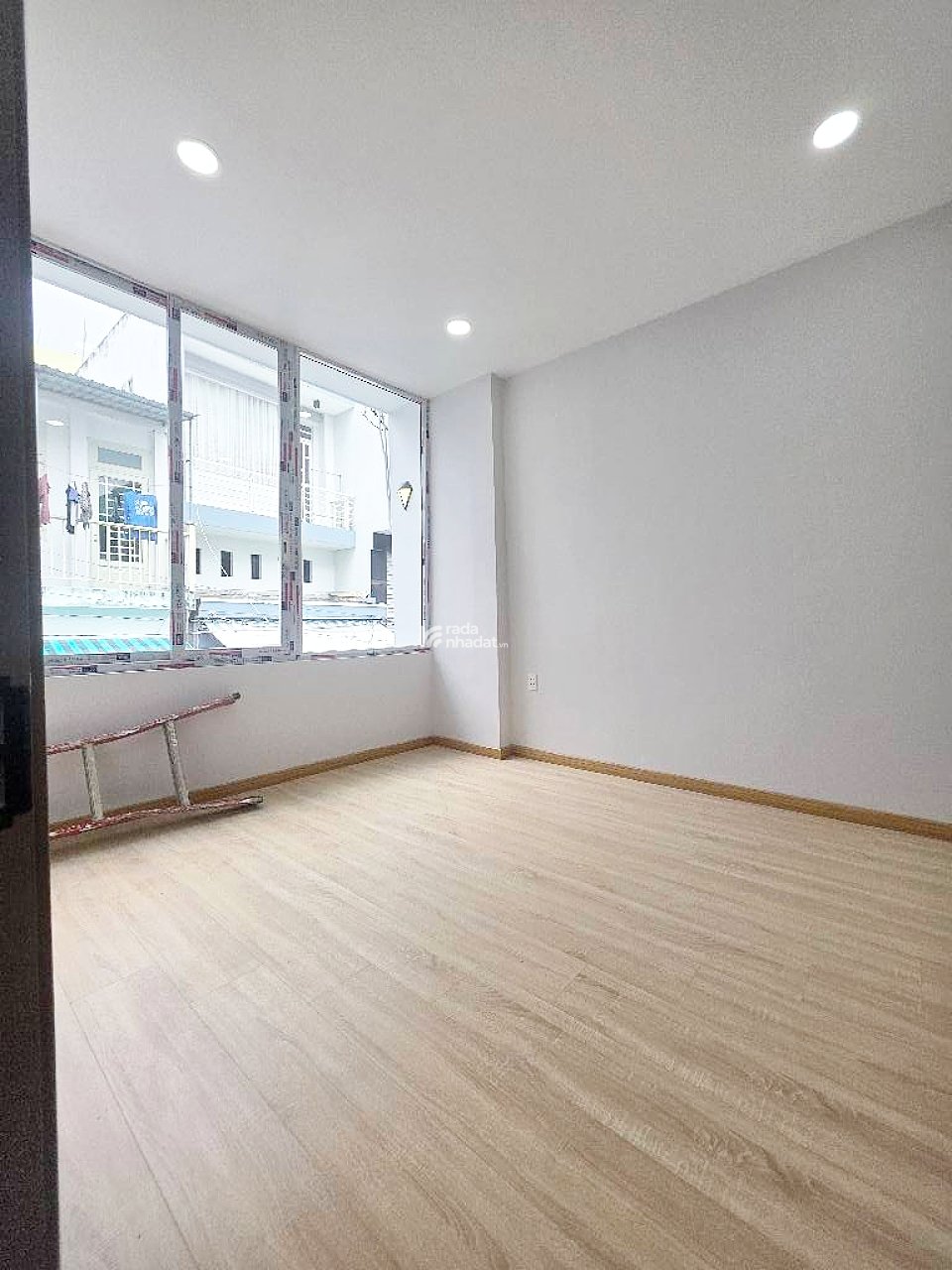 BÁN NHÀ BÙI TƯ TOÀN 65M2 5.1 TỶ 5.5x12M BTCT 4PN HẺM XE HƠI 6M AN NINH 