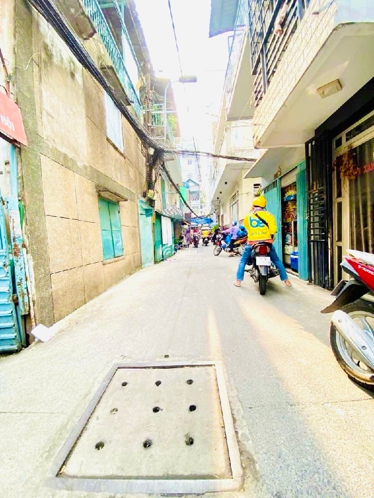 BÁN NHÀ HXH NGUYỄN THỊ TẦN, HẺM THÔNG, SÁT MẶT TIỀN, 55M2