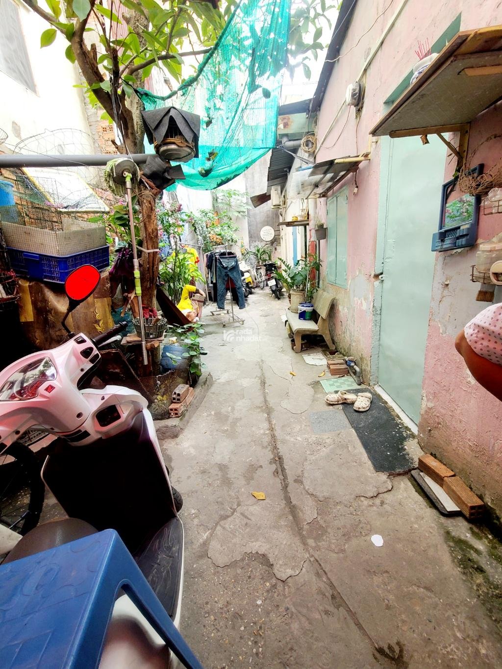 BÁN NHÀ NGUYỄN HỮU TIẾN 100M2 6.2 TỶ GẦN MẶT TIỀN TÂN PHÚ KHU TOÀN NHÀ CAO TẦNG