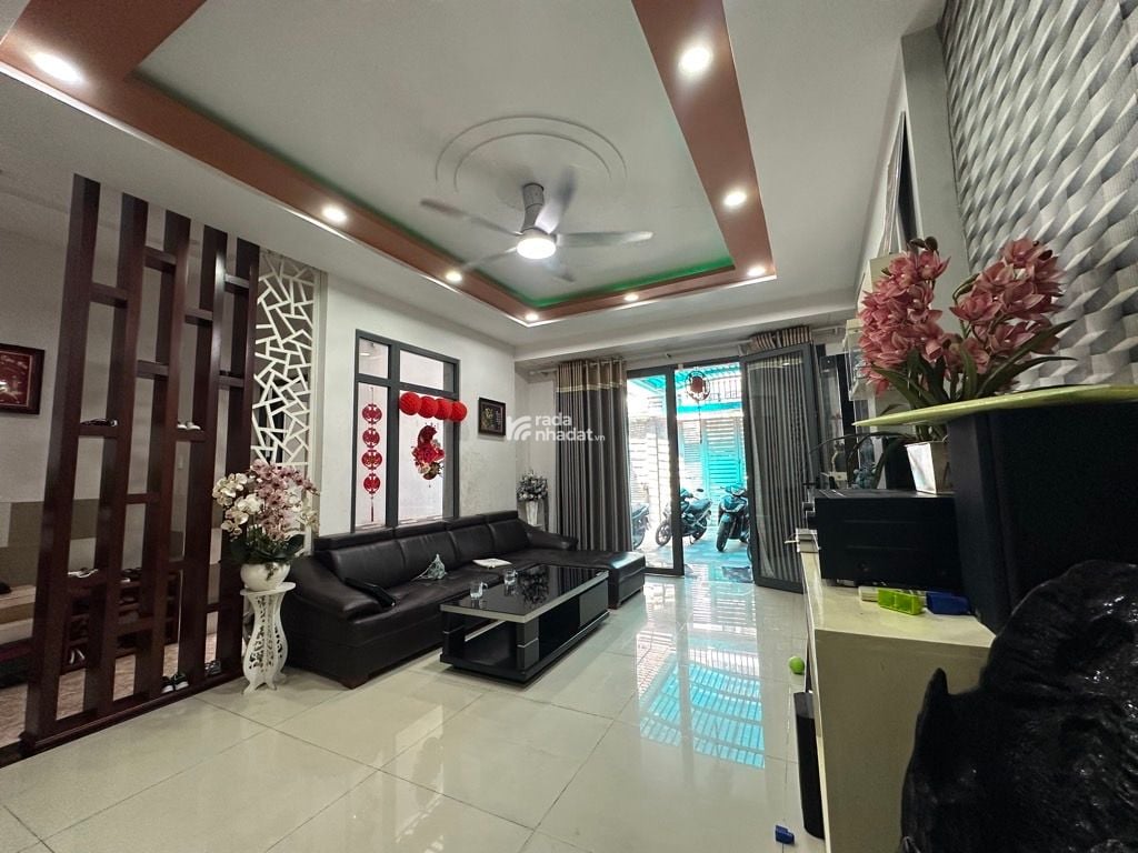 HXH TÂN QUÝ, TÂN PHÚ, CHUẨN 5.9M BỀ NGANG HIẾM CÓ. GIẢM 450TR CHỈ 18.5T TL TỐT