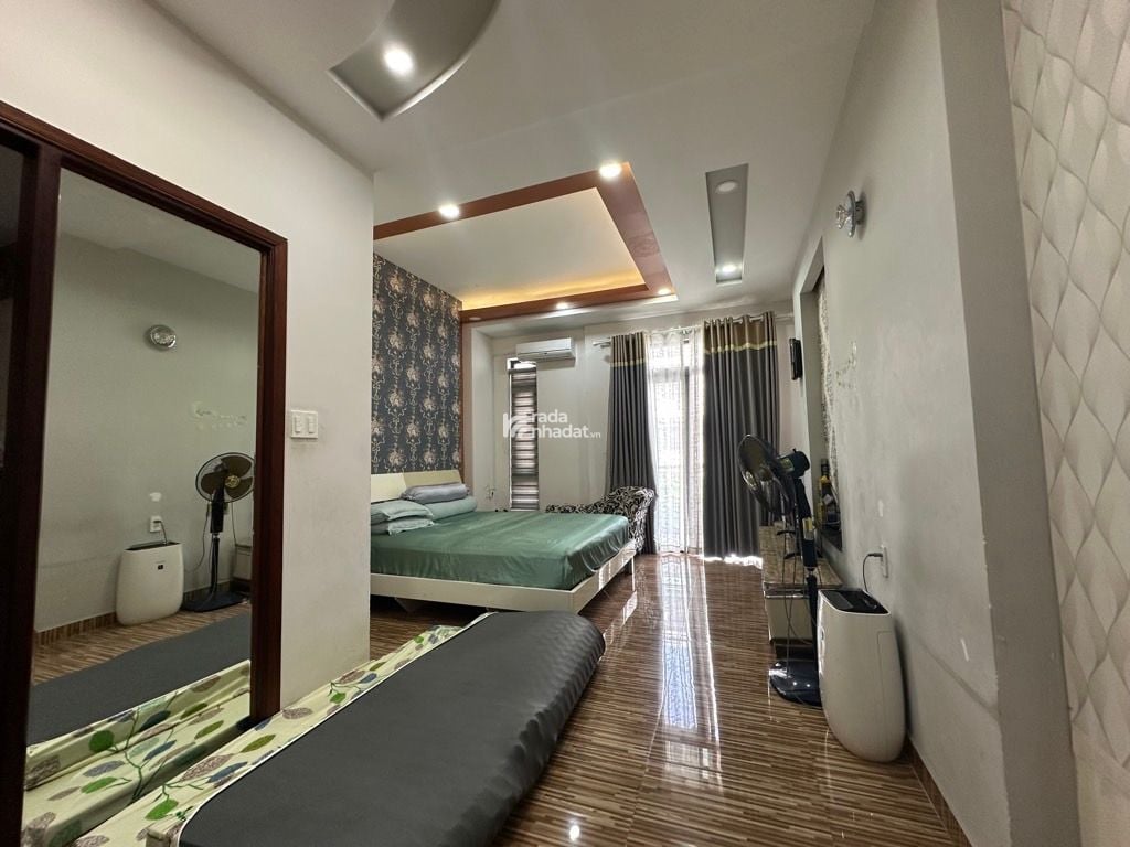 HXH TÂN QUÝ, TÂN PHÚ, CHUẨN 5.9M BỀ NGANG HIẾM CÓ. GIẢM 450TR CHỈ 18.5T TL TỐT