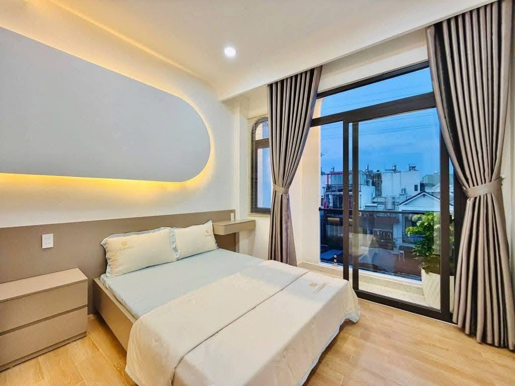 SOS!!! Cần bán gấp căn nhà giá 4tỷ290 đường Phan Xích Long, P1, Phú Nhuận.DT 4mx12m,hẻm xe hơi