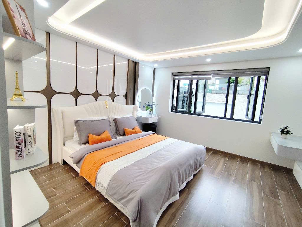 Nhà 5 tầng mới xây thang máy 80m2 hẻm xe hơi Nguyễn Văn Khối Gò Vấp chỉ 13,5 tỷ