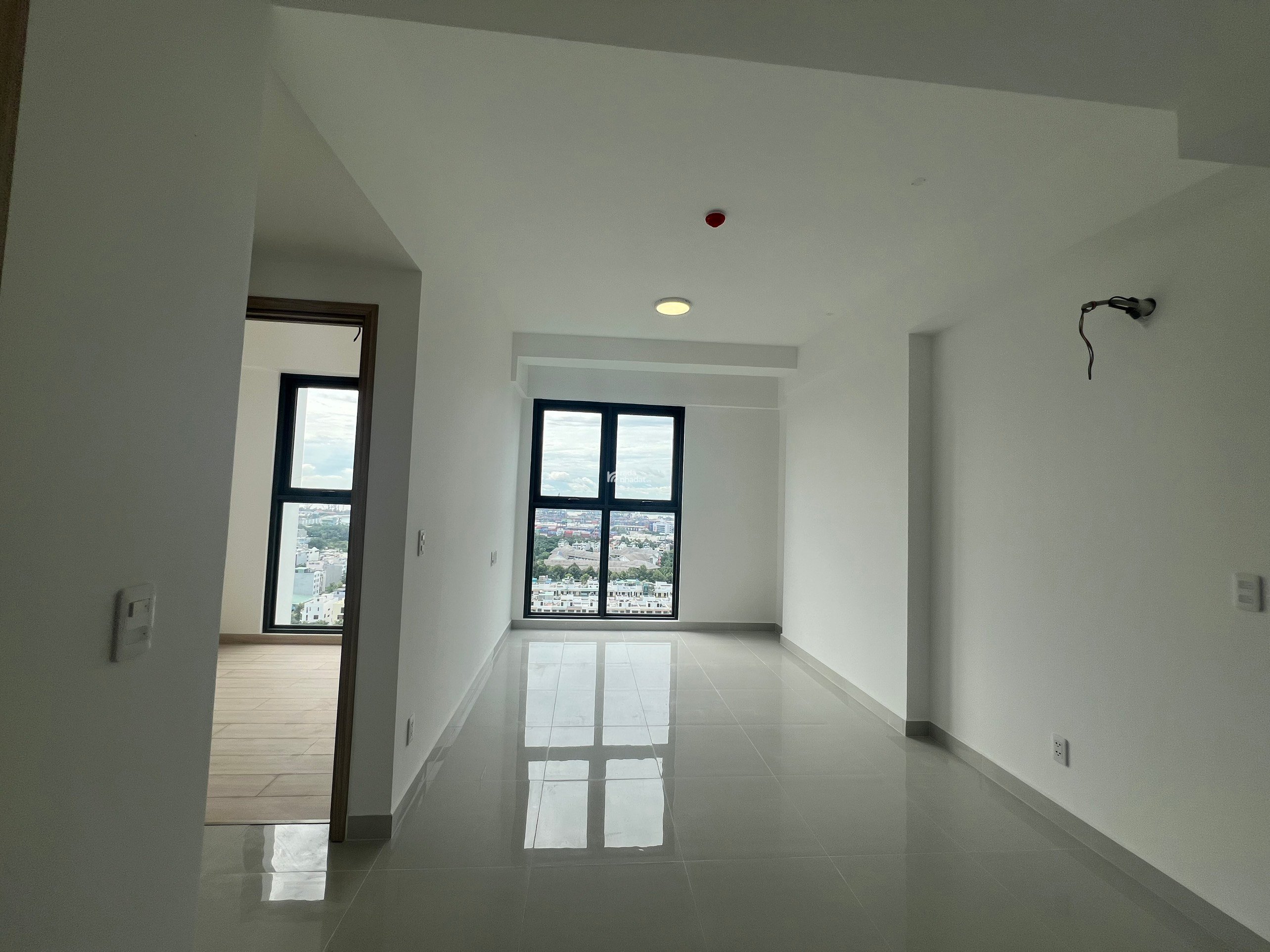 Bán căn góc CitiAlto 2PN2WC giá 2tỷ800, nhà mới CĐT. Hỗ trợ xem dự án 24/7