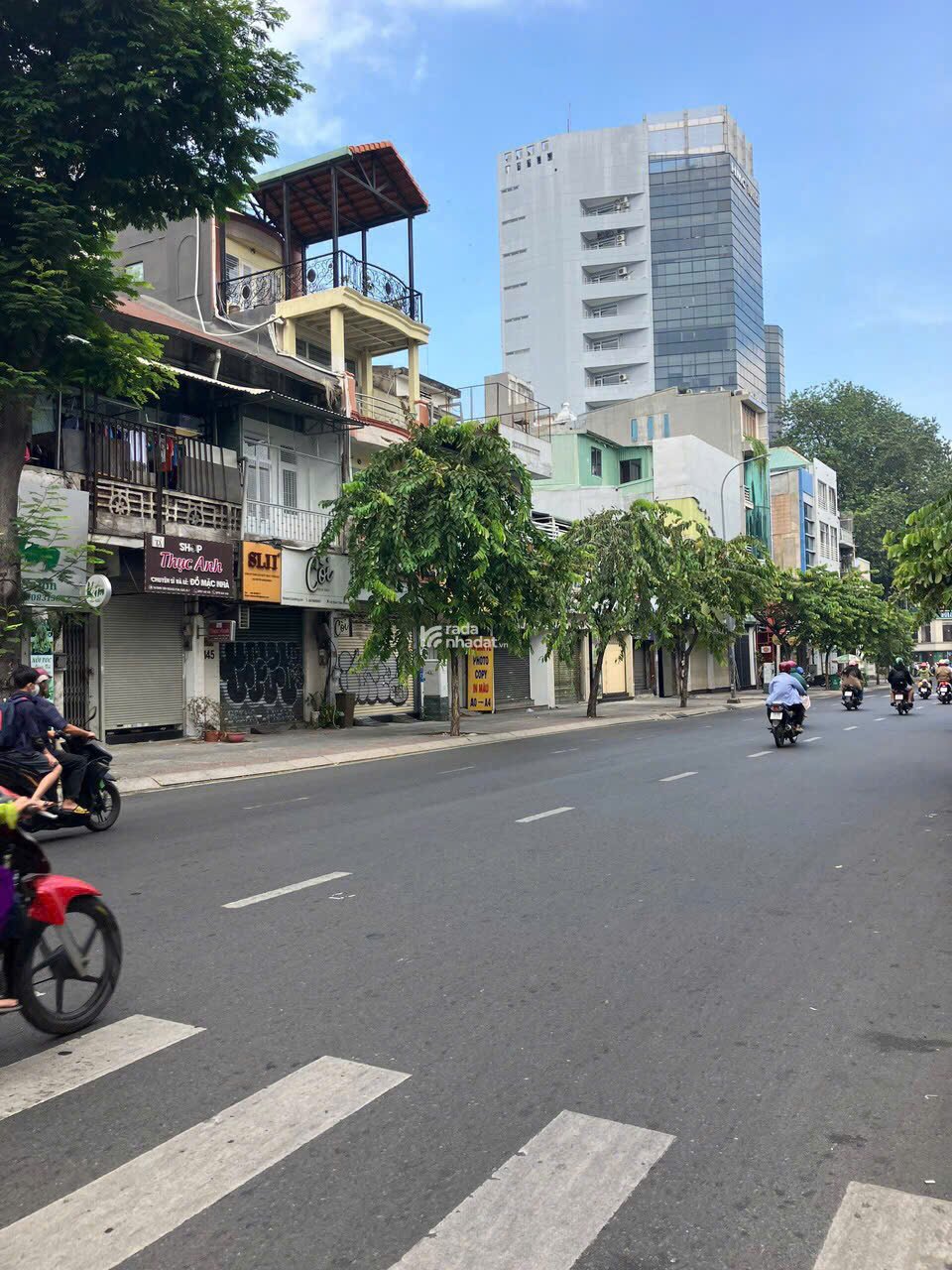 HOT Nhà mặt tiền Quận 1 ,4 tầng diện tích lớn Thuê sẵn 25 tr tháng Cơ hội đầu tư sinh lời