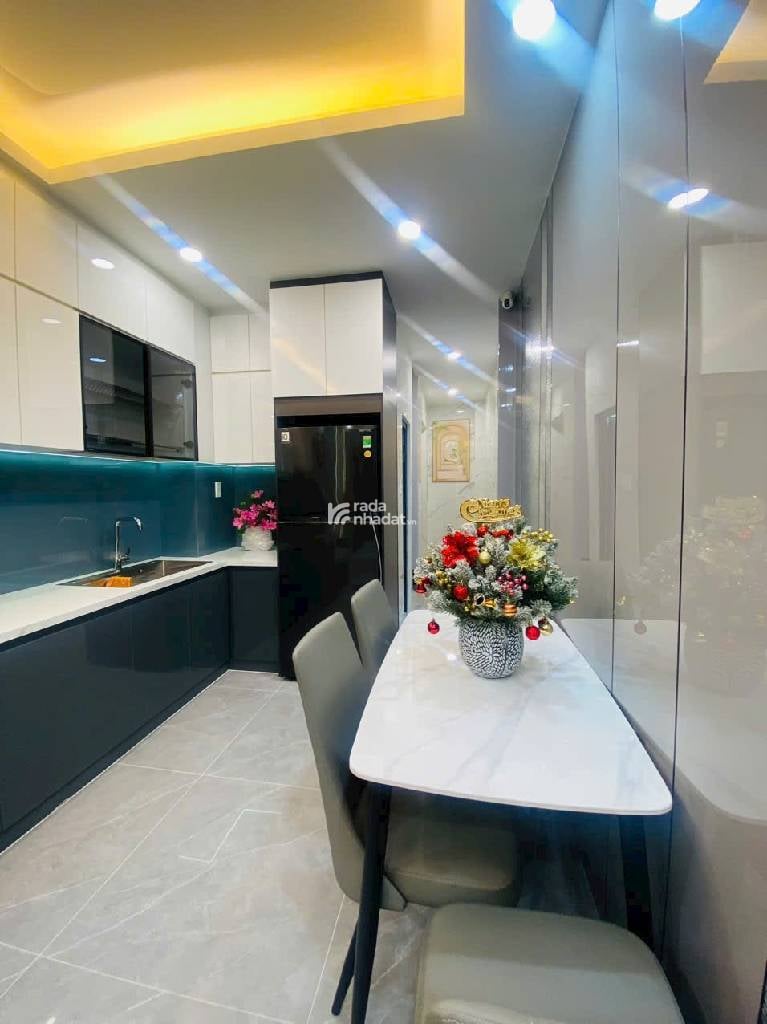 SIÊU PHẨM NHÀ PHỐ CAO CẤP NGAY TRUNG TÂM CMT8 P HOÀ HƯNG(Q10) SÁT BÊN KHU CC CAO CẤP HÀ ĐÔ