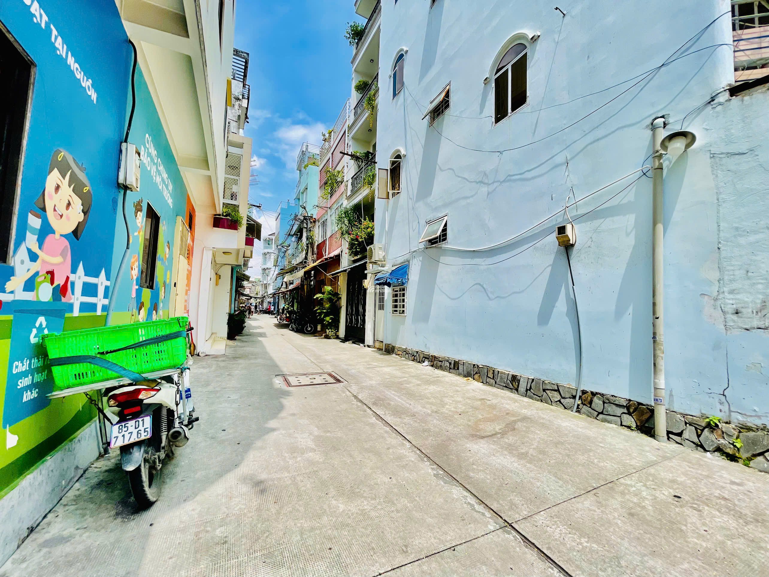 BÁN NHÀ HẺM XE TẢI HOÀ HẢO P5 QUẬN 10 - 5 Tầng- GIÁ TỐT 9.9 TỶ