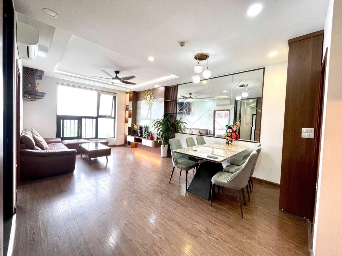 Bán CH Eco Lake View 75m2 6.2 tỷ 2pn 2 wc view pháo hoa