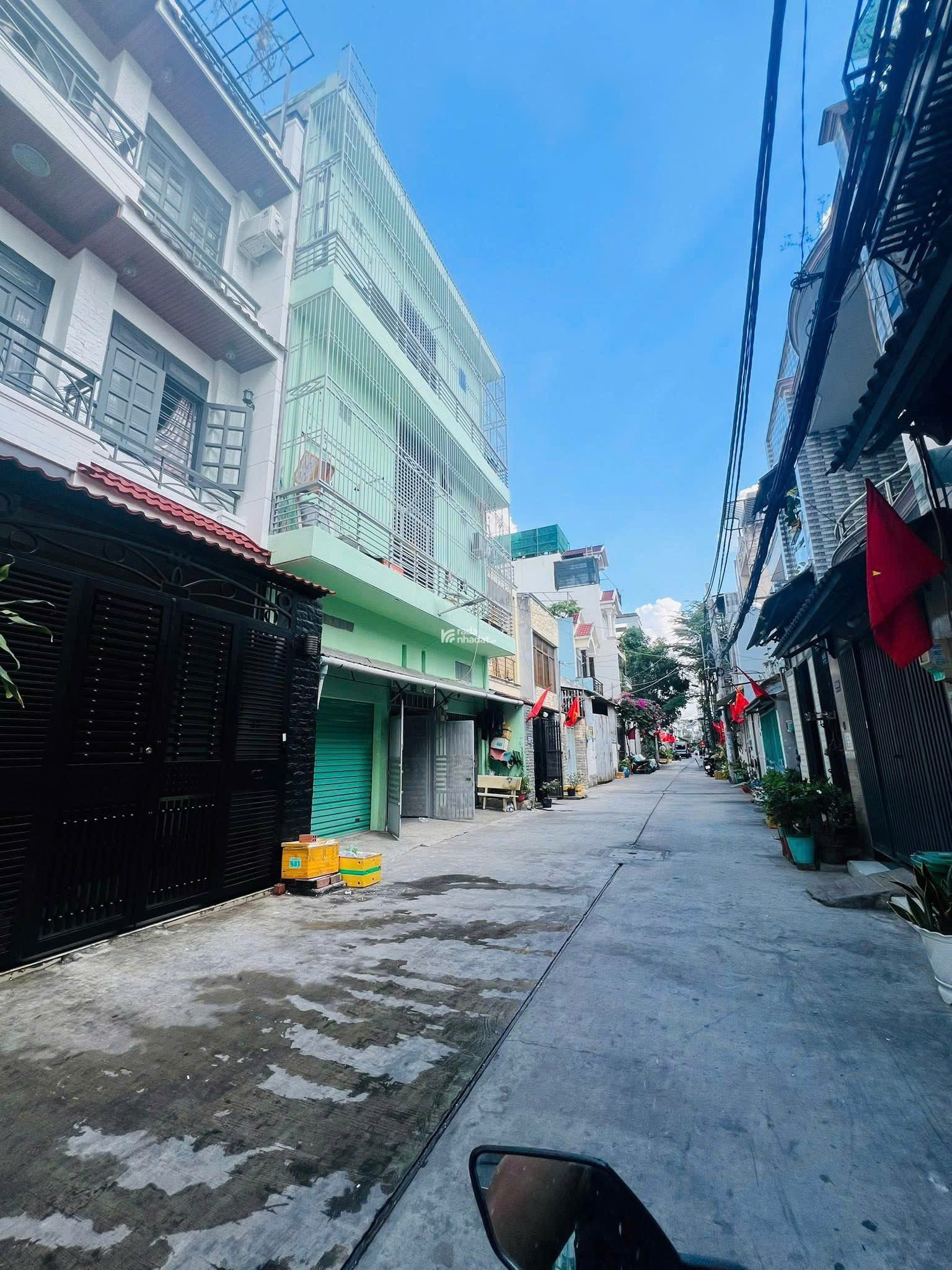 Bán gấp căn nhà siêu vip Phan Văn Trị, Gò Vấp / 53m2 / 4 tỷ 360 triệu / sổ hồng riêng/ hẻm oto