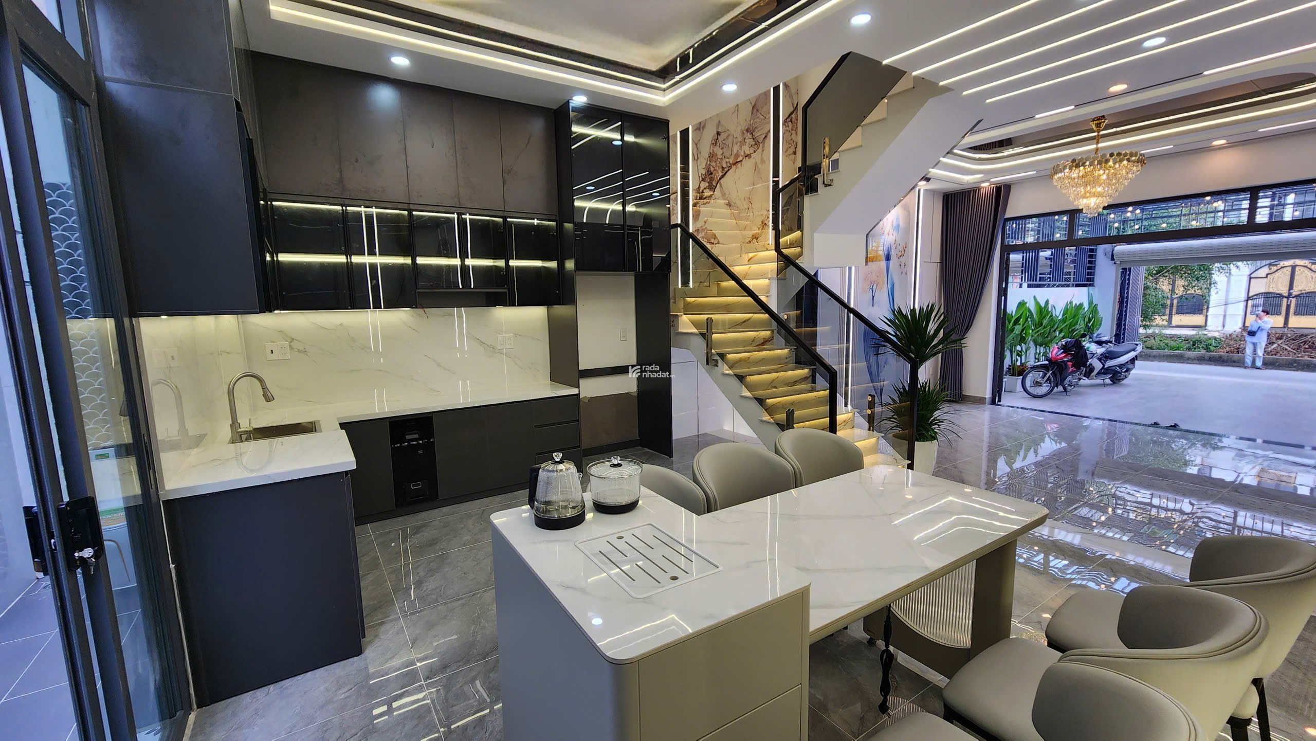 CẶP NHÀ PHỐ MẶT TIỀN D30 - VỊ TRÍ SIÊU ĐẸP, TIỆN KINH DOANH