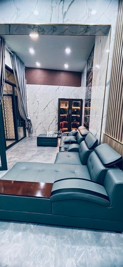 Biệt thự mini, lô góc 2 mặt thoáng, gần đảo Kim Cương, Long Phước, Q9, cực thoáng mát!