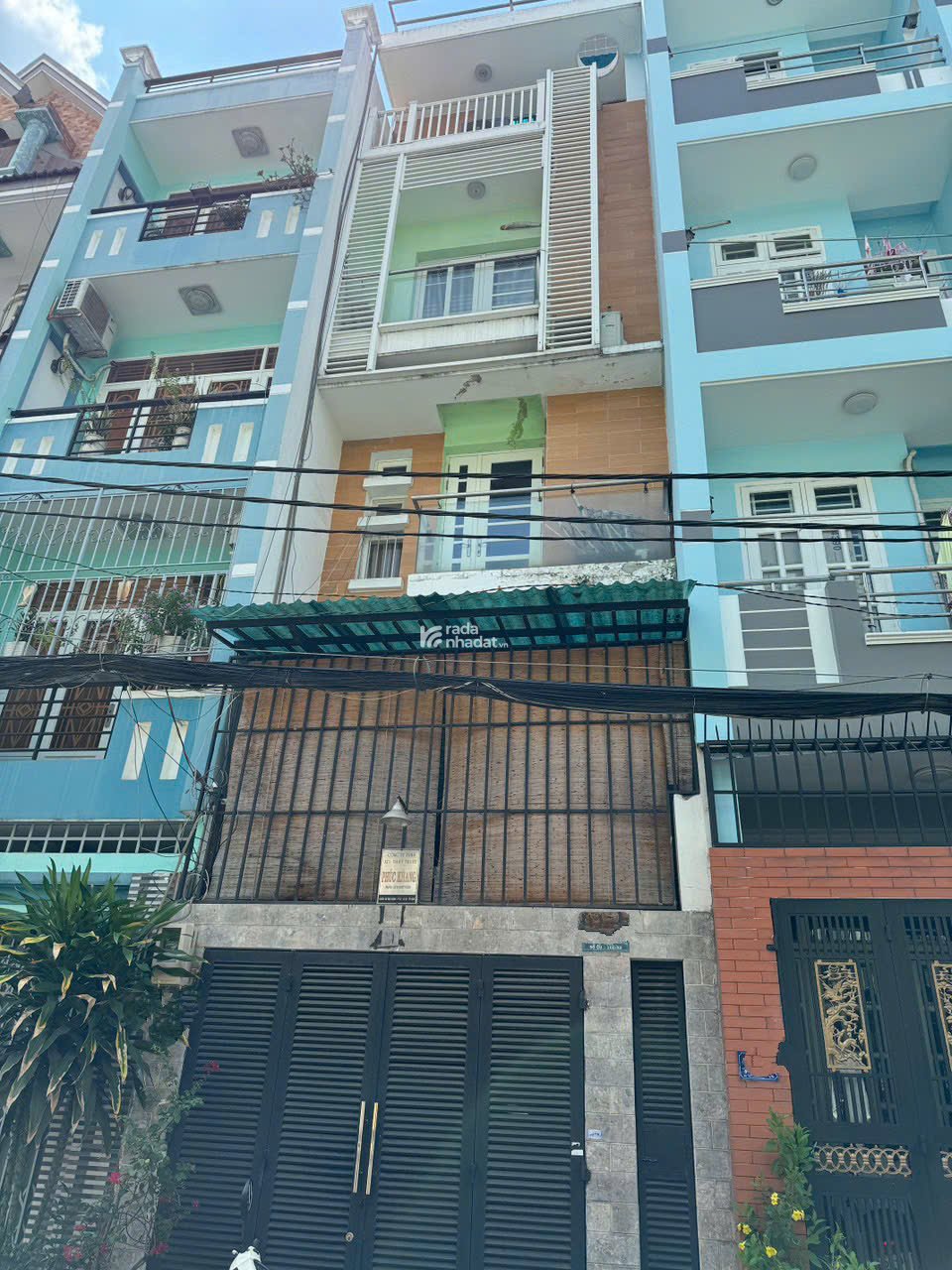 16,2 Tỷ ! Căn Góc 2 Mặt tiền  Độc Lập.Q Tân Phú. Dt: 5,4x10. 5 Tầng 