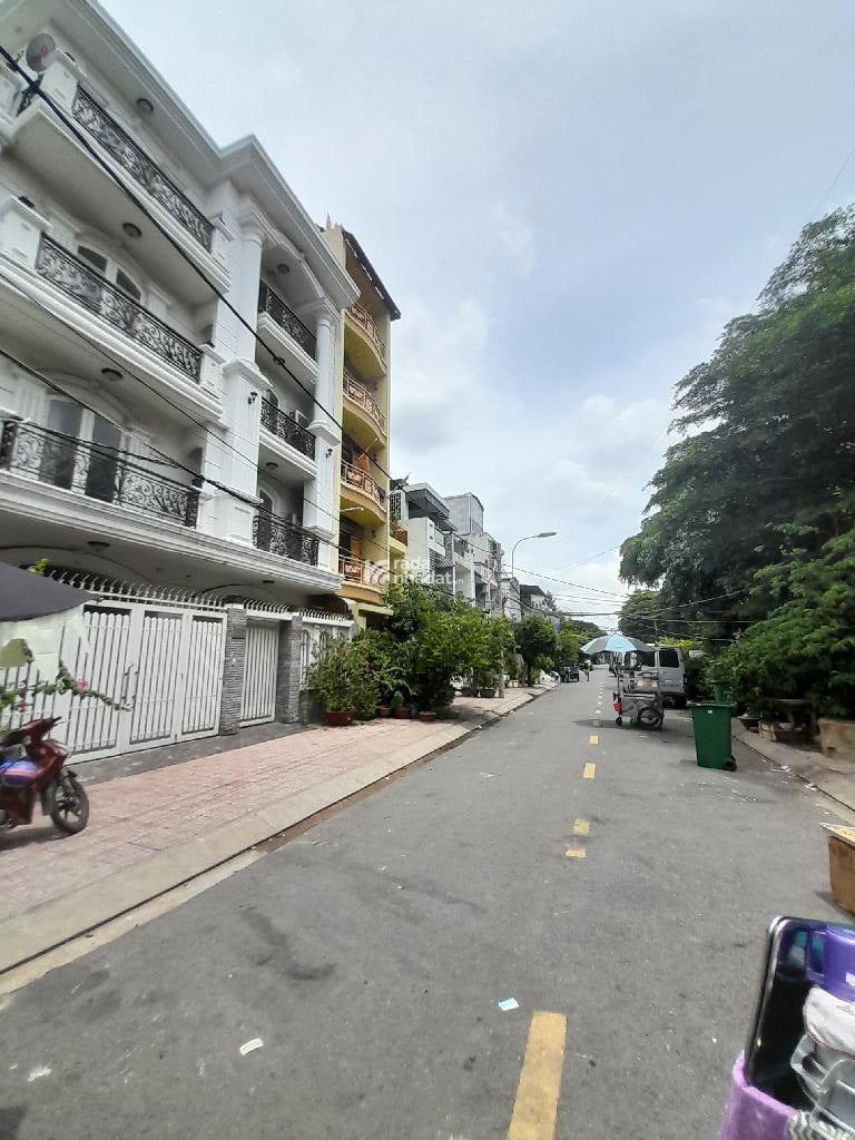 Bán Nhà Mặt Tiền Khu Dân Cư Liên Tỉnh 5, 54m2 4 tầng 4PN, Hơn 6 Tỷ, Quận 8